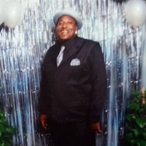 Meet your Posher, James